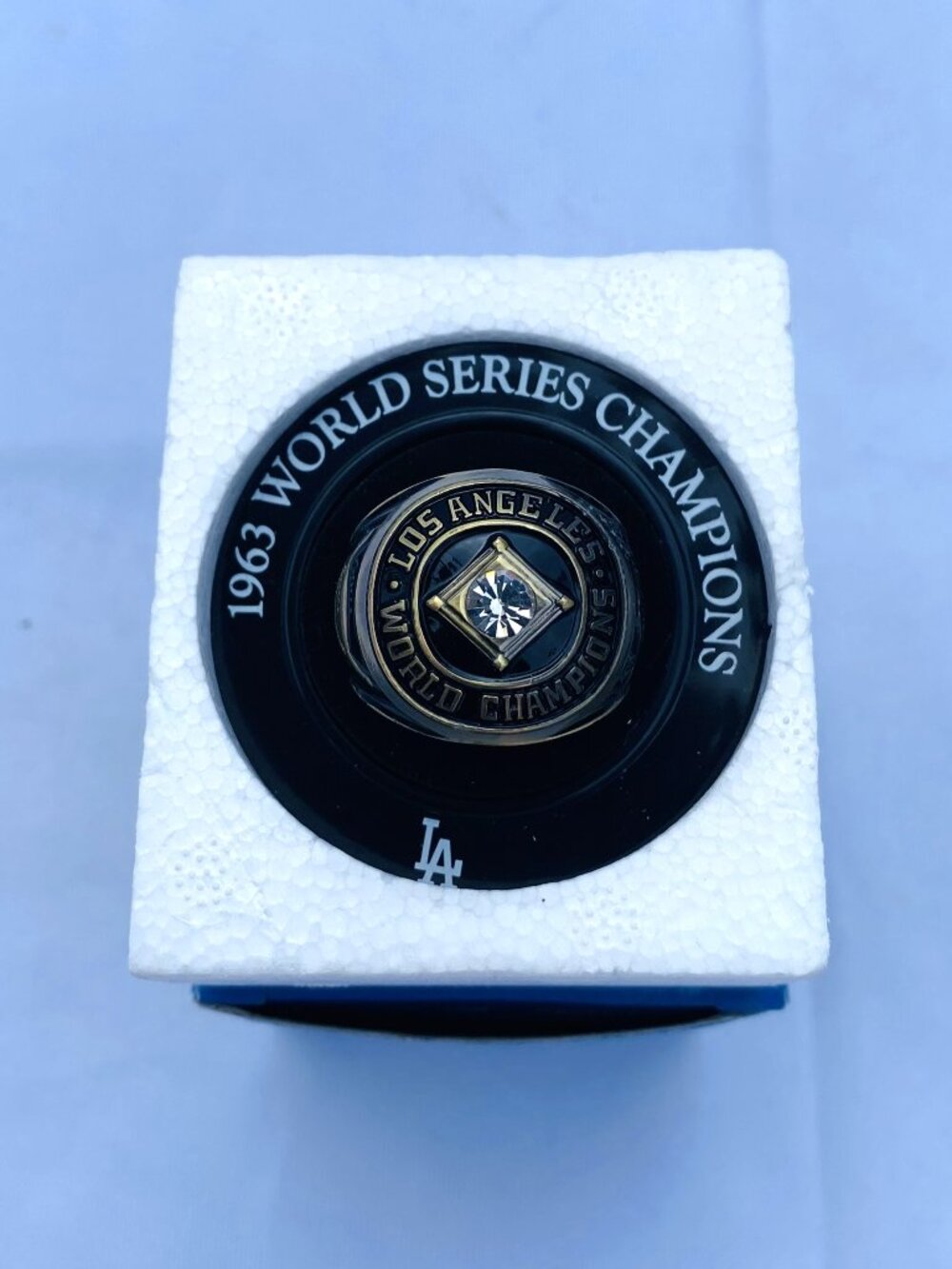 Los Angeles Dodgers 1963 World Series Championship Replica Ring Collectible